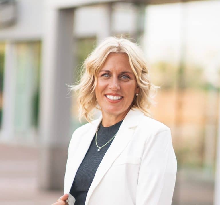 Kelli Scheffers, EXP Luxury Realty